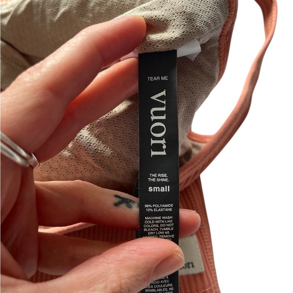 Vuori Rib Crop Tank - Picture 7 of 9